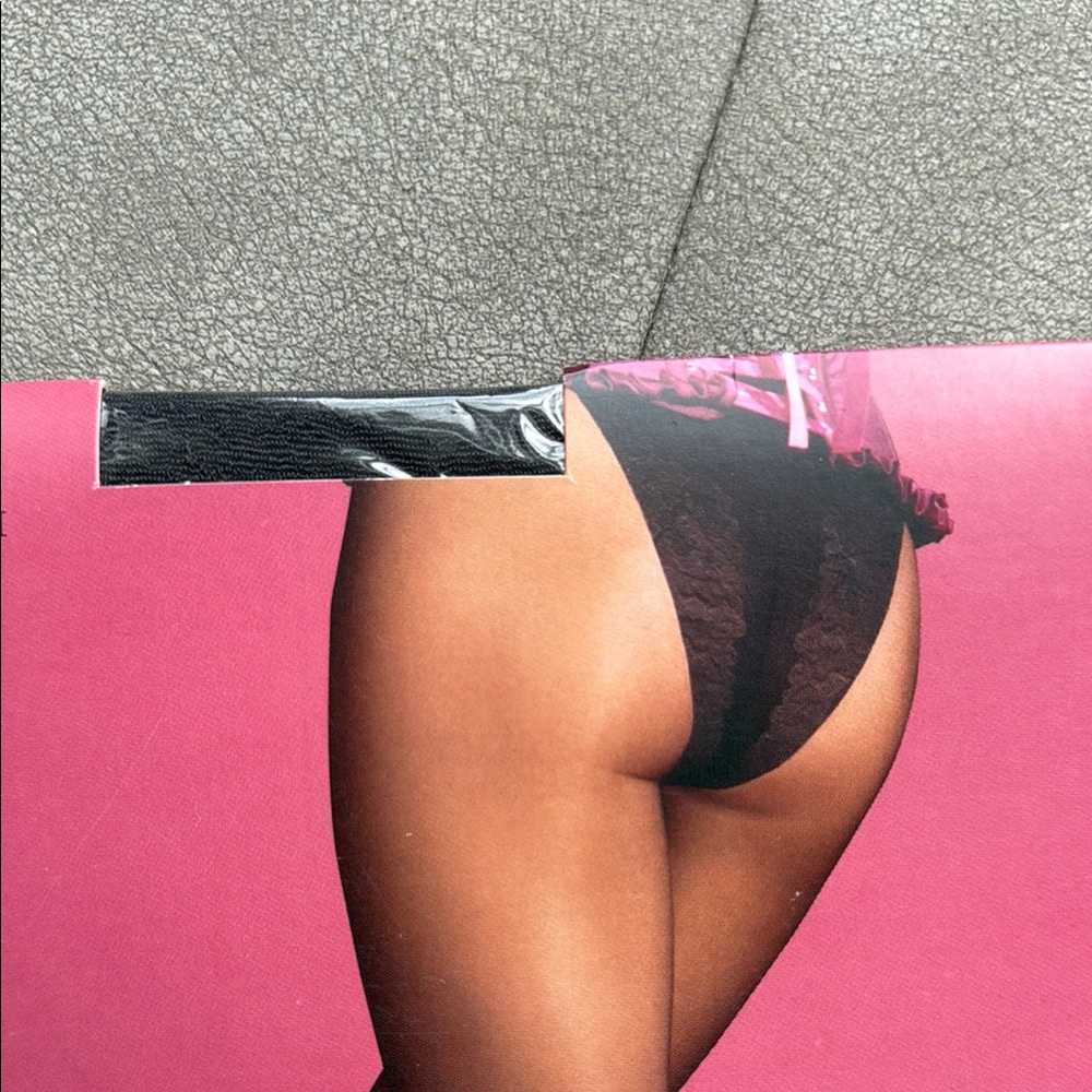New Victoria’s Secret Sexy Little Things Light Control Top Pantyhose sz D - Picture 3 of 5